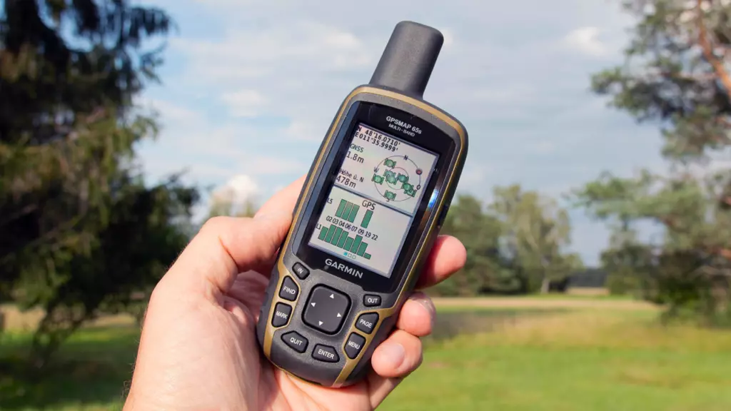 Навигатор Garmin GPSMAP 65S
